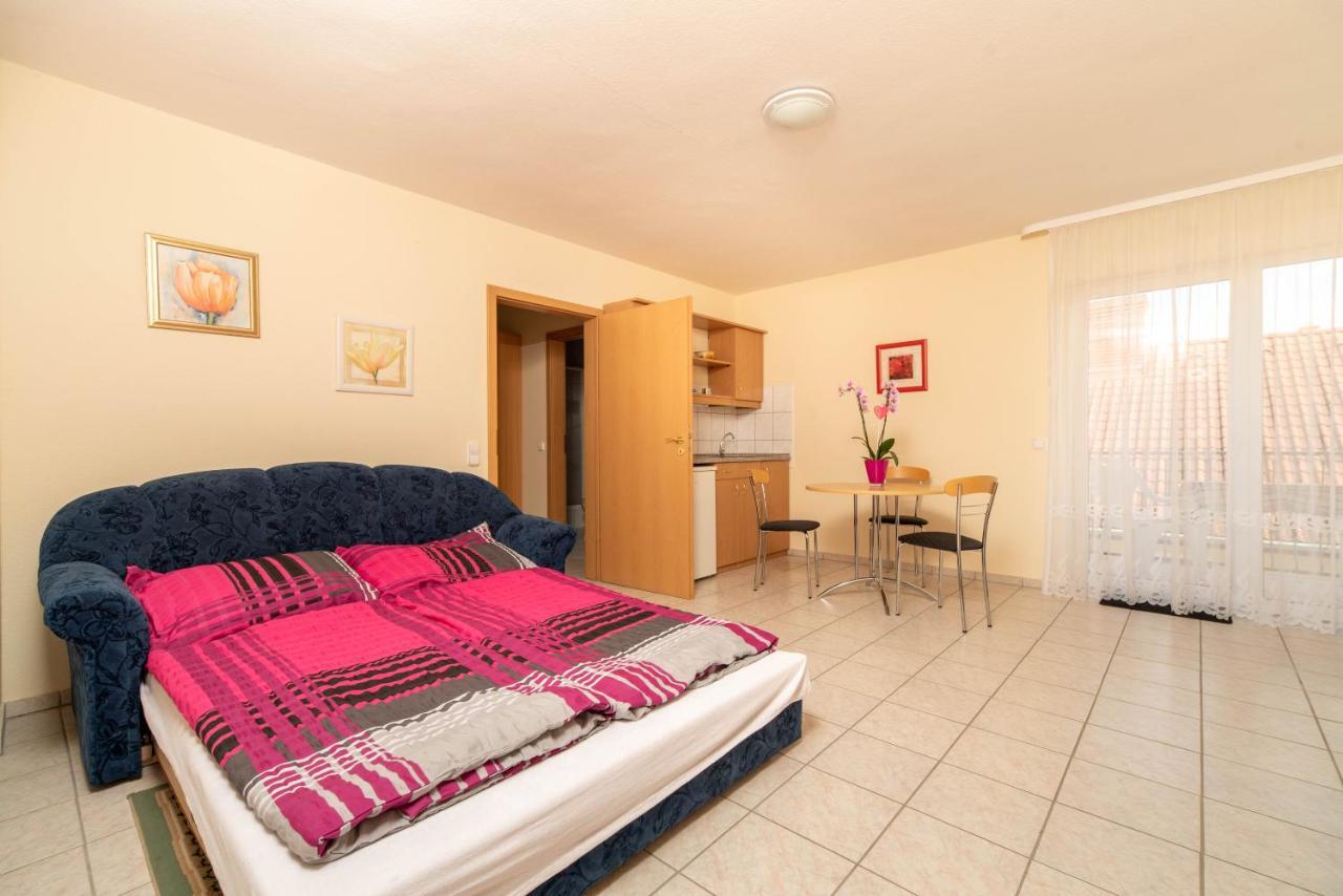 Apartment Lena Heviz